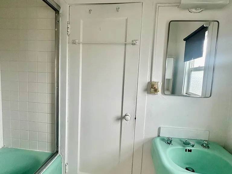 1512 Arch St — Photo 24