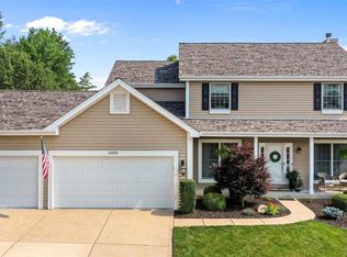 16835 Kingstowne Way Dr, Wildwood, MO 63011