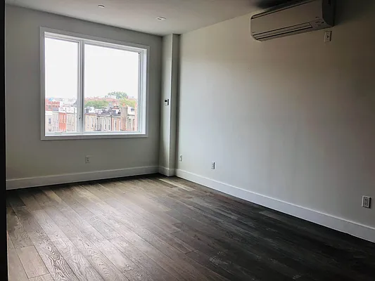 Rented by null | media 49