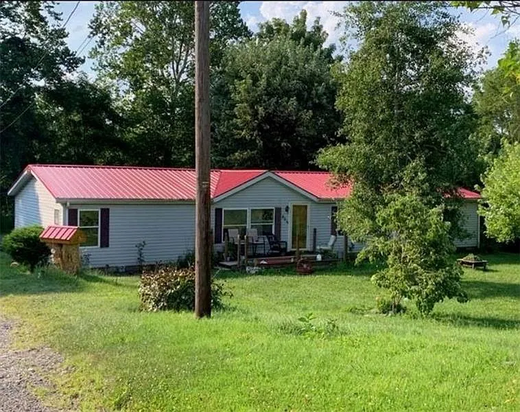 899 Joffre Cherry Valley Rd photo 1