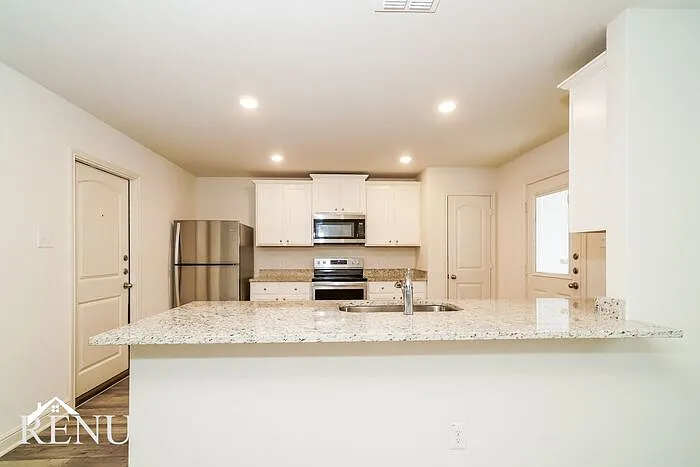 2806 Praline Ferry — Photo 6