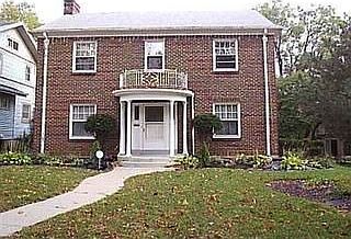 1st image of 28 Vassar Dr