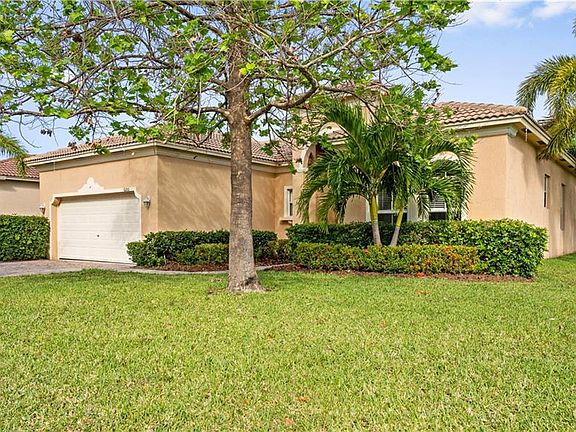 2nd image of 6100 Santa Margarito Dr