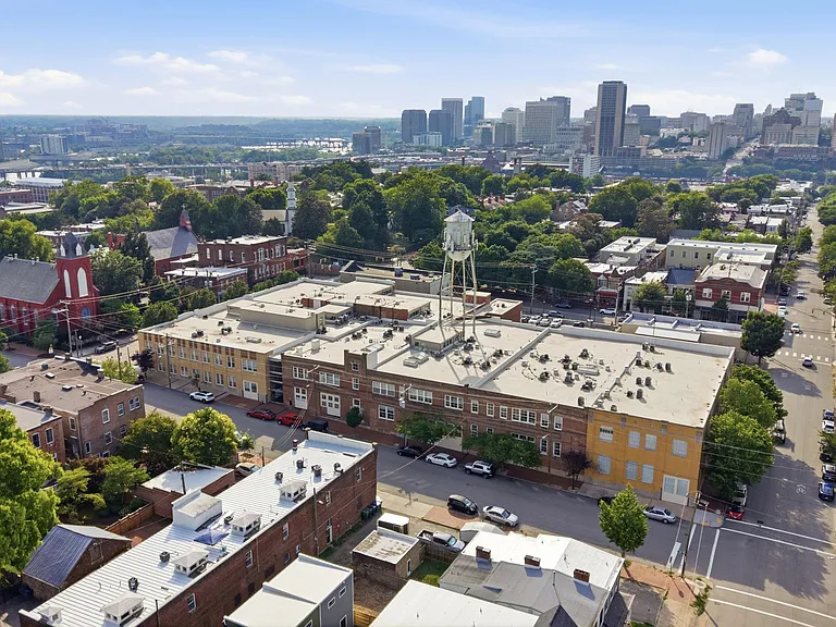 2608 E Broad St #2 — Photo 49