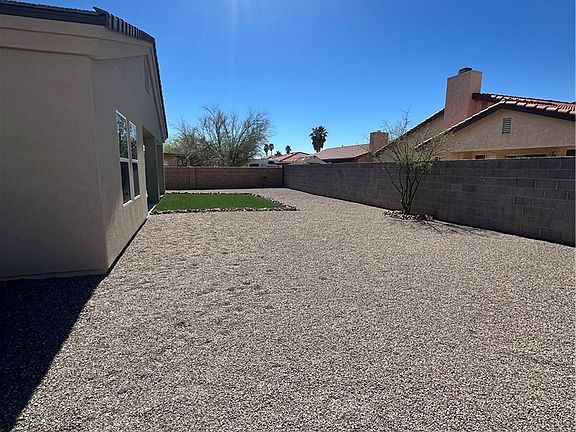 4th image of 5763 S Ruth Dr