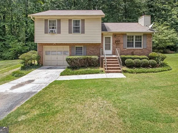 622 Windsor Dr SE, Conyers, GA 30094