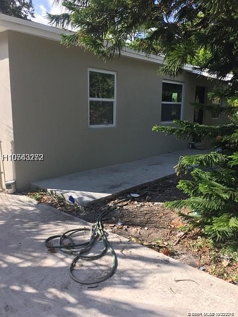 1st image of 1321 NW 2nd Ave