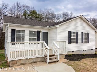 5 Latigo Ct, Greer, SC 29650