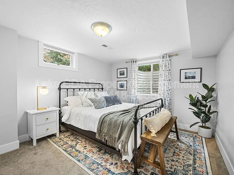 3870 N Honeysuckle Dr #B — Photo 12