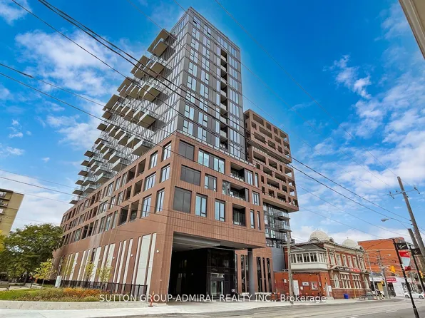 270 Dufferin St #611, Toronto, ON M6K 0H8