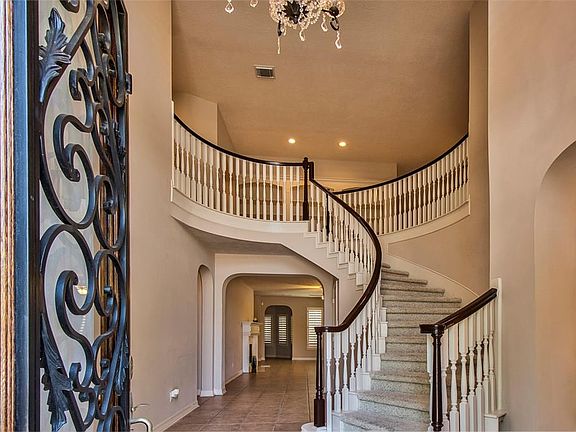 2nd image of 12411 Santiago Cove Ln