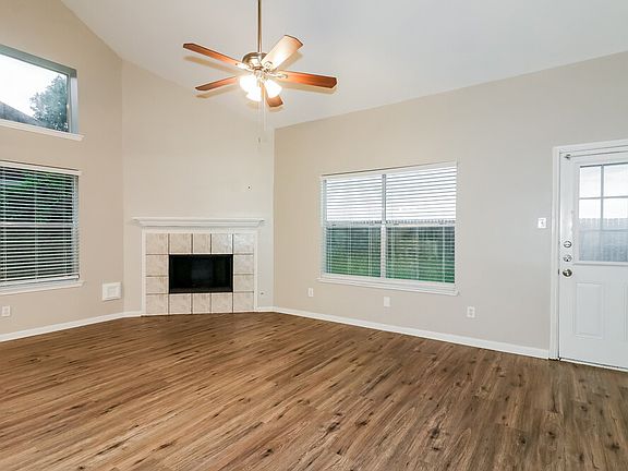 5th image of 22835 W Waterlake Dr
