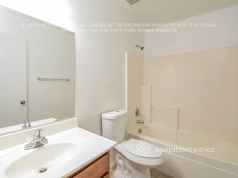 10904 W Minnezona Ave — Photo 11