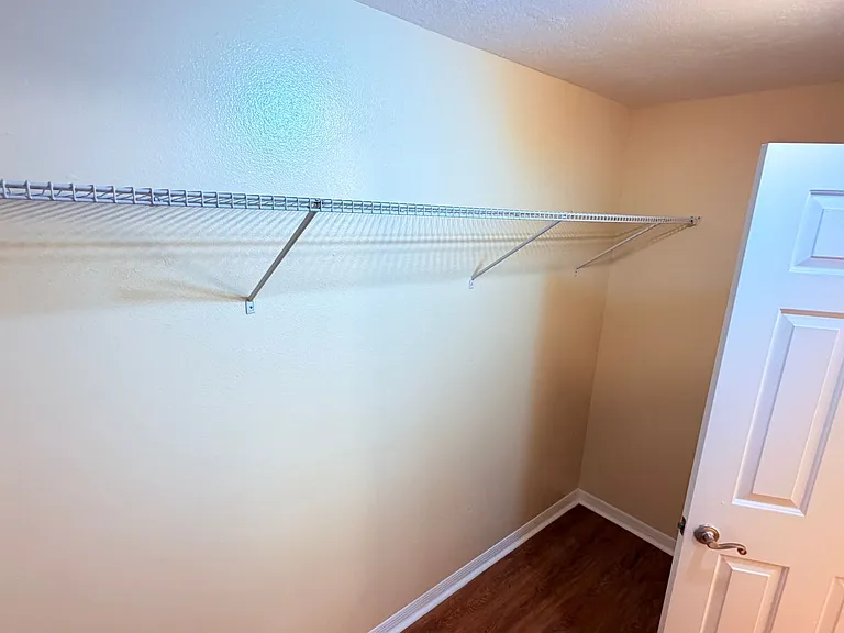 20515 Macon Pkwy — Photo 22