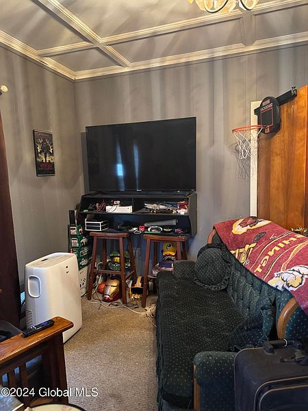 4th image of 111 Saratoga Avenue