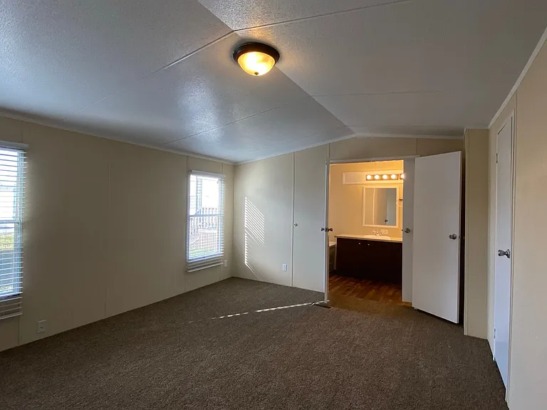 Lakewood Estates (TX) — Photo 39