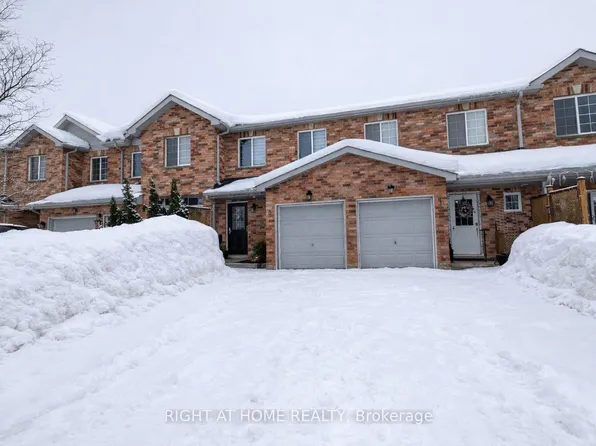 5 Michelle Dr, Orillia, ON L3V 0B3