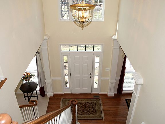 2nd image of 15192 Windy Hollow Cir