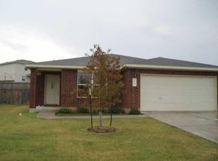 906 W South St, Leander, TX 78641
