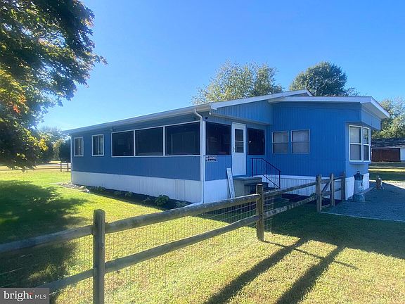 2nd image of 34066 Taylor Dr S #1008