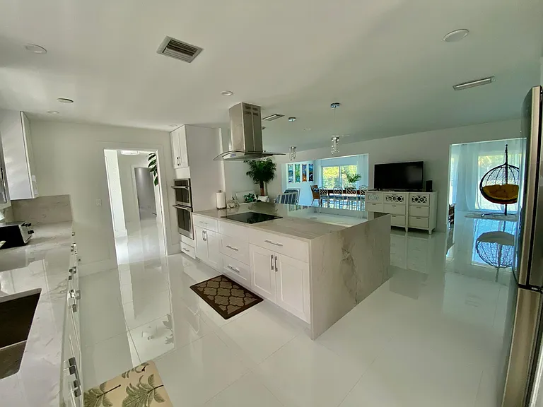 114 N Atlantic Dr — Photo 39