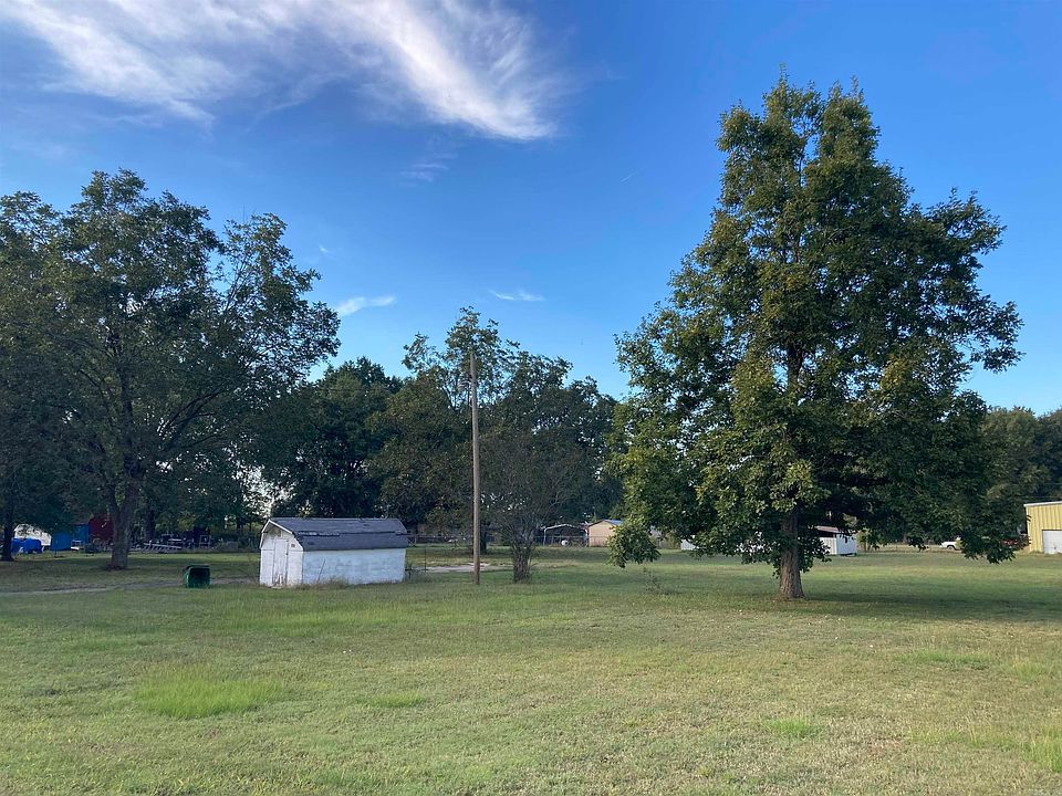 1st image of 13901 Saddle Wood Dr