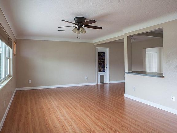 4th image of 6753 35th Ave N