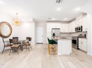 724 E Lark St #102, Gilbert, AZ 85297