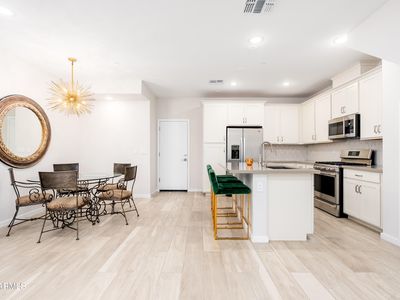 724 E LARK Street #102, Gilbert, AZ, 85297