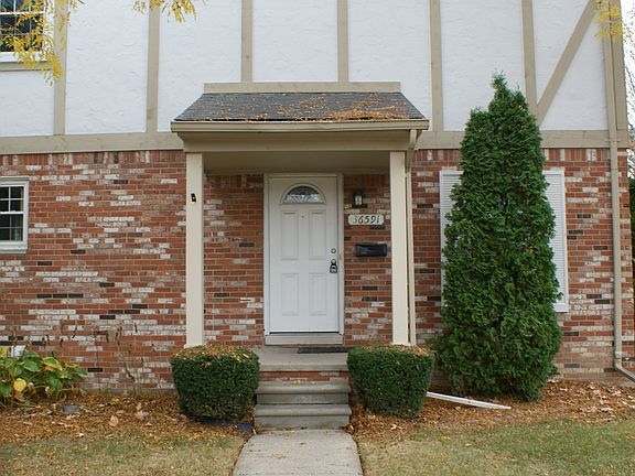 2nd image of 36591 Park Place Dr