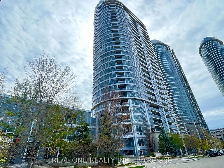 151 Village Green Sq #2509 — Photo 1