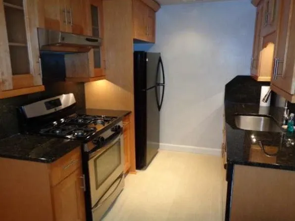 628 Raleigh Ave, Norfolk, VA 23507