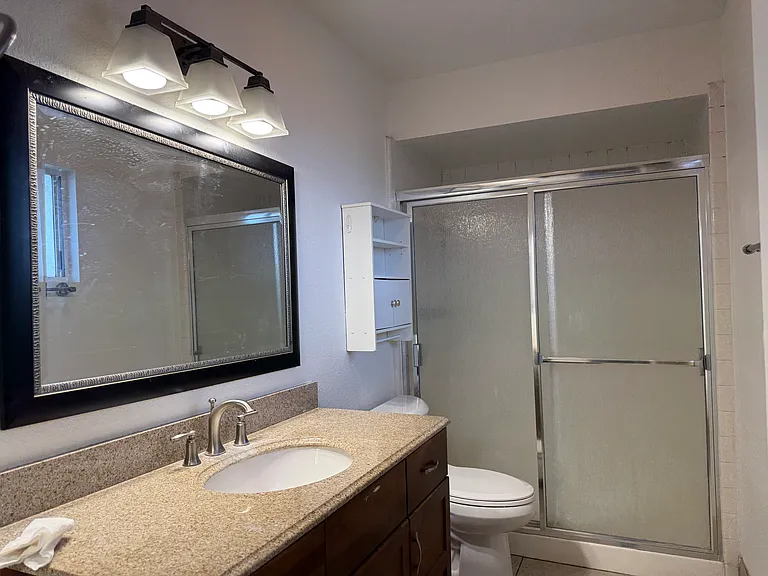 4933 Maiden Ln — Photo 10
