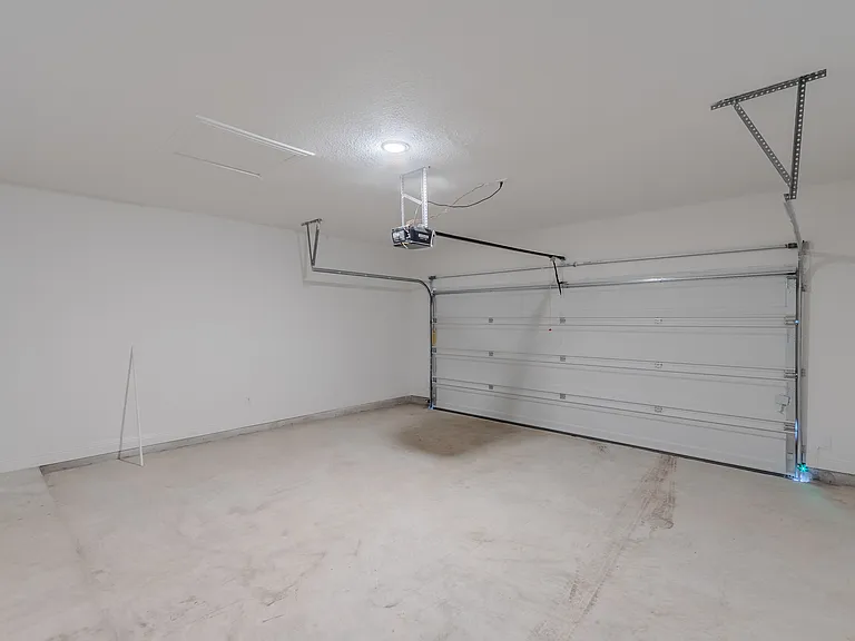 3125 Casa Blanca St — Photo 5