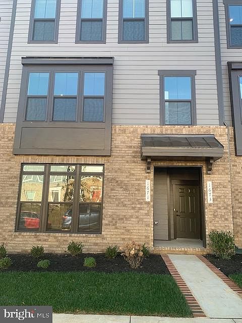 1st image of 1671 Dunnington Pl Unit 7009C