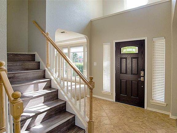 2nd image of 1835 Dew Valley Dr