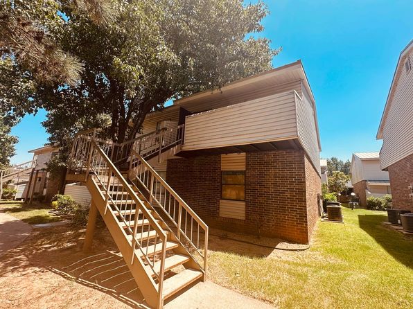 4110 N Drexel Blvd APT B