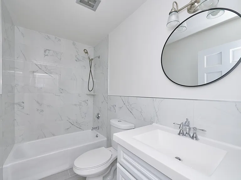 269 Harvard St #7 — Photo 8