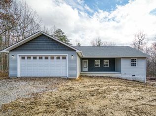 1051 Hargis Rd, Grimsley, TN 38565