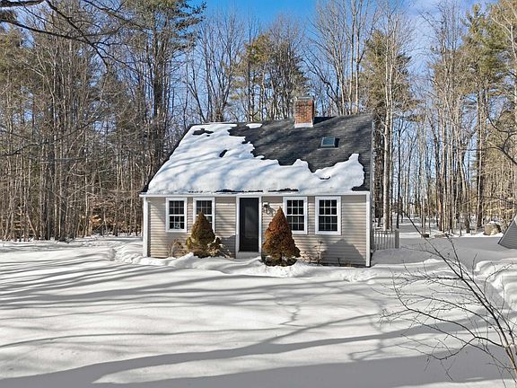 2nd image of 430 Sand Hill Road