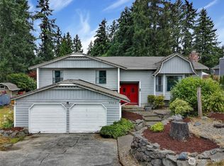 9905 157th St E, Puyallup, WA