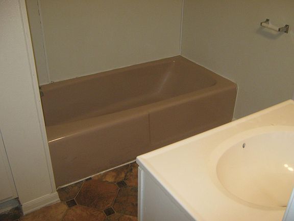 3rd image of 6212 NW 33rd St APT B