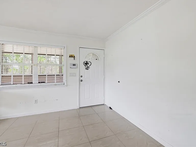 1108 Truman Ave — Photo 7