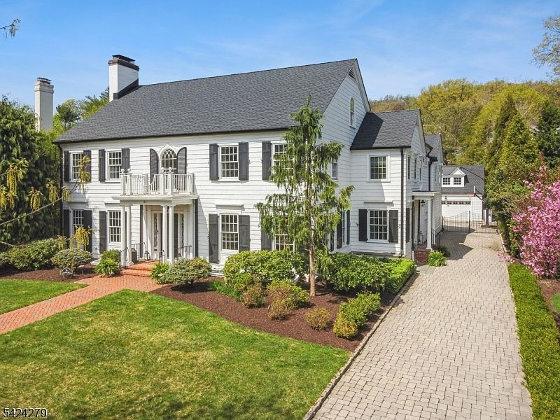 1st image of 36 Edgemont Rd