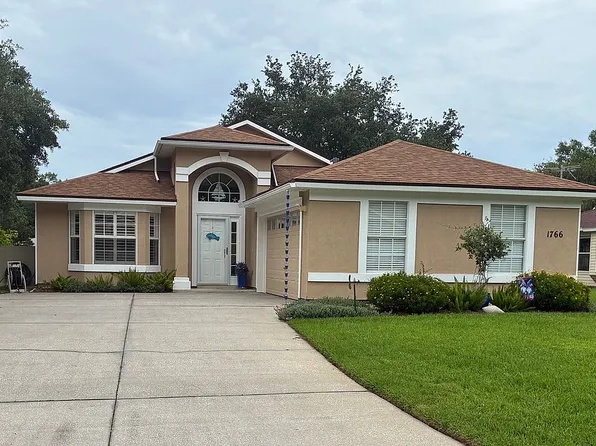 1766 Moss Creek Dr, Fleming Island, FL 32003