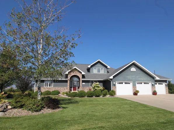 1437 Eagle Ridge Cir, Pierce, NE 68767
