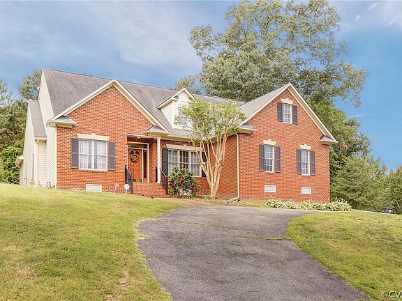 2nd image of 9227 Huntington Woods Dr