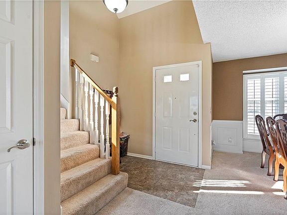 3rd image of 1717 Tudor Ln
