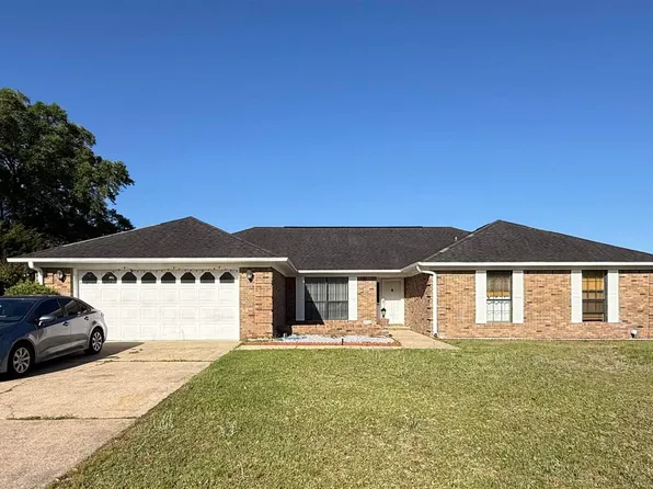 2369 Amelia Ln, Pensacola, FL 32526