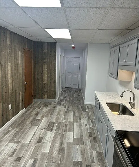 592 Main St #6 — Photo 5